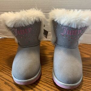 Juicy Couture Gray Boots with Pink embellishments and White Fur size8 warm boots